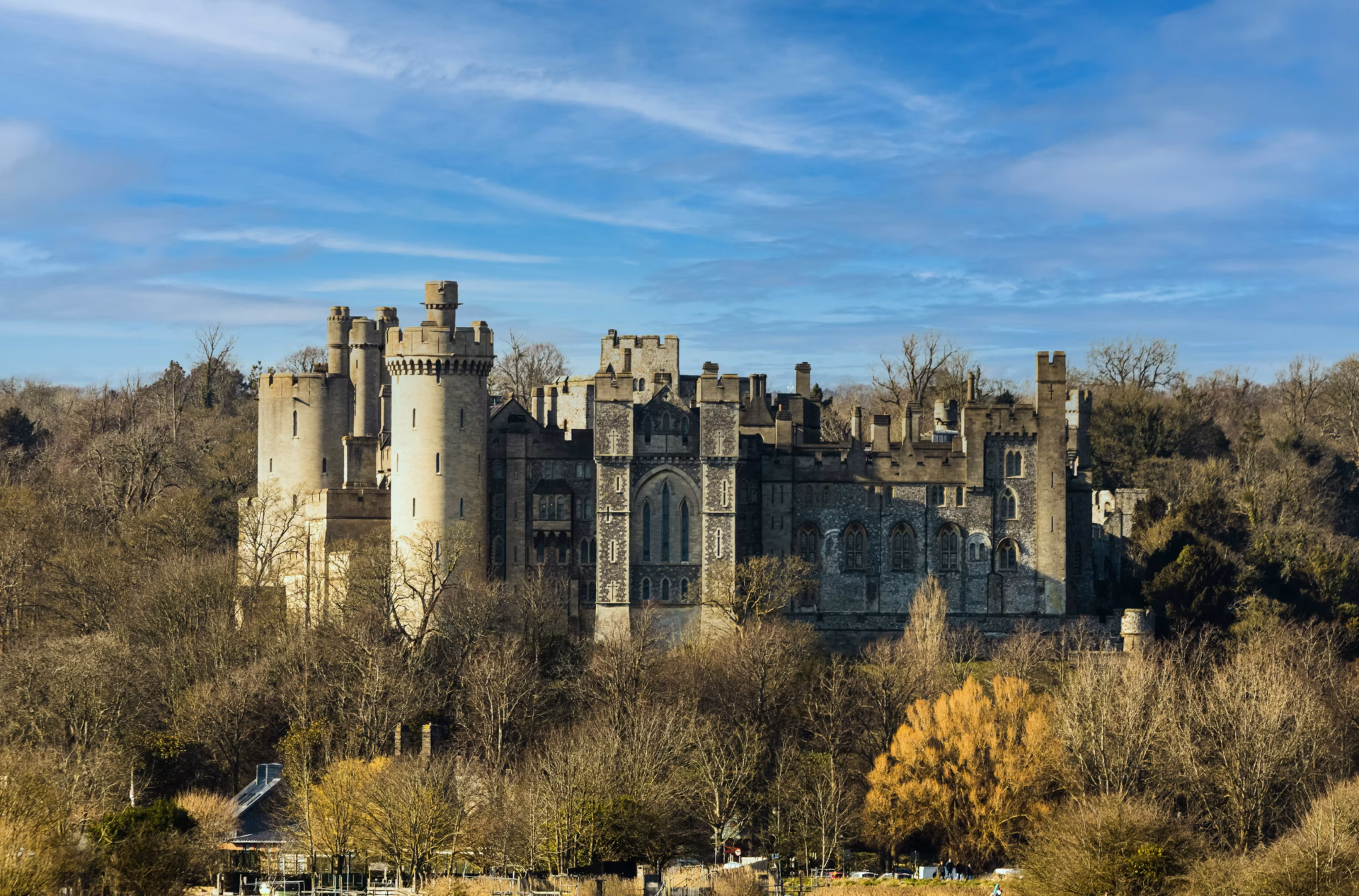 Arundel Castle and the surrounding town